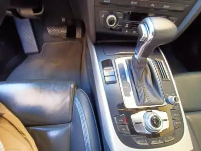 Audi A5 Cabrio 2016 - 26500 EUR, 115025 km - AUTO.MOTO.pt - 115025km - foto 12 de 22