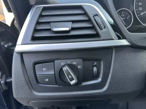 BMW 420 Gran Coupé 2019 - 23900 EUR, 180000 km - AUTO.MOTO.pt - 180000km - foto 24 de 61
