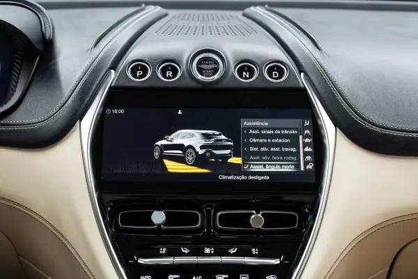 Aston Martin DBX 2020 - 149950 EUR, 55000 km - AUTO.MOTO.pt - 55000km - foto 45 de 53