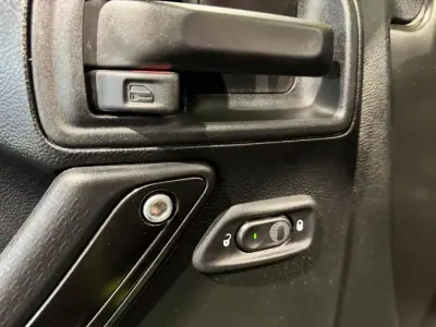 Jeep Wrangler 2019 - 65000 EUR, 19000 km - 19000km - foto 29 de 60