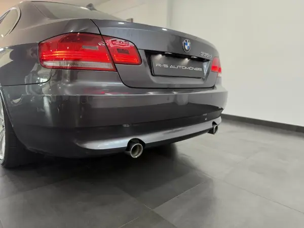 BMW 335 2007 - 22990 EUR, 159000 km - AUTO.MOTO.pt - 159000km - foto 6 de 14