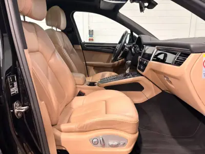 Porsche Macan 2020 - 49500 EUR, 162354 km - AUTO.MOTO.pt - 162354km - foto 8 de 11