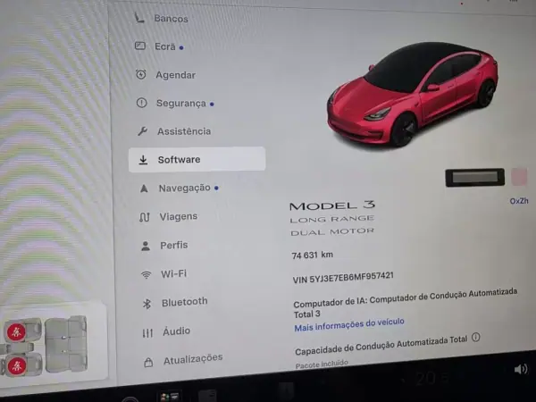 Tesla Model 3 2021 - 27499 EUR, 74631 km - 74631km - foto 33 de 34