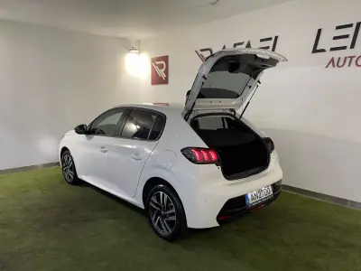 Peugeot 208 2021 - 13500 EUR, 146000 km - AUTO.MOTO.pt - 146000km - foto 33 de 33