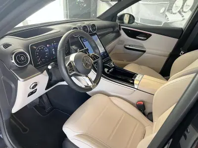Mercedes-Benz GLC 300 2024 - 54600 EUR, 60228 km - foto 6 de 28