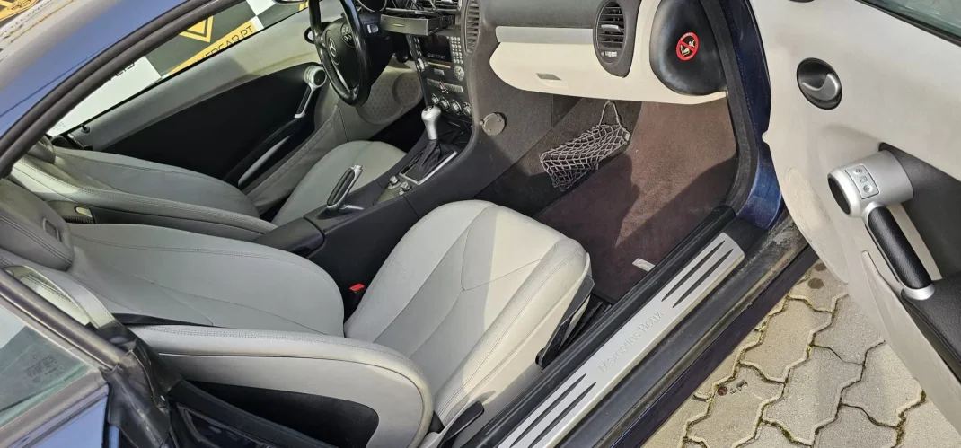 Mercedes-Benz SLK 200 2004 - 13900 EUR, 184741 km - 184741km - foto 9 de 12
