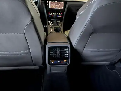 Volkswagen Arteon Shooting Brake 2021 - 23500 EUR, 168600 km - AUTO.MOTO.pt - 168600km - foto 98 de 144