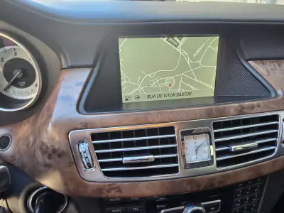 Mercedes-Benz CLS 250 2013 - 16990 EUR, 284798 km - AUTO.MOTO.pt - 284798km - foto 19 de 28