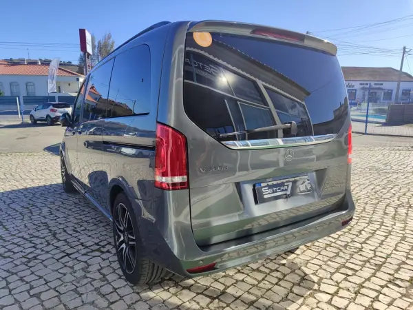 Mercedes-Benz V 300 2020 - 49900 EUR, 120000 km - AUTO.MOTO.pt - 120000km - foto 6 de 19