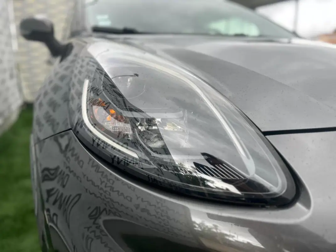 Ford Puma 2020 - 17900 EUR, 100000 km - AUTO.MOTO.pt - 100000km - foto 10 de 13