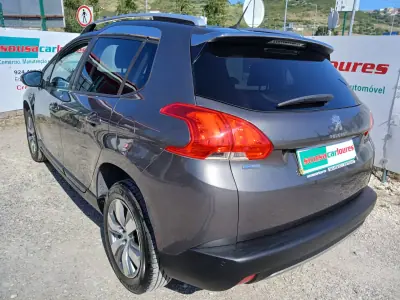 Peugeot 2008 2015 - 8450 EUR, 67397 km - AUTO.MOTO.pt - 67397km - foto 12 de 26