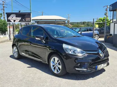 Renault Clio 2017 - 112648km