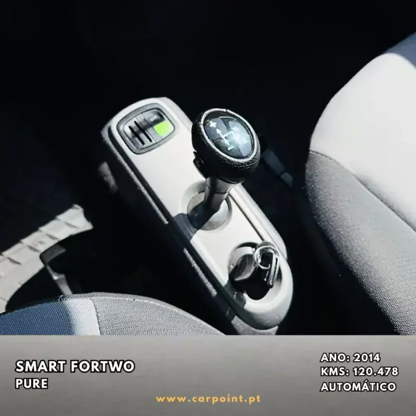 Smart ForTwo Coupé 2014 - 8900 EUR, 120478 km - AUTO.MOTO.pt - 120478km - foto 8 de 10