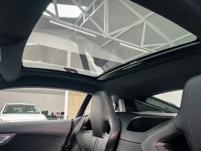 Jaguar F-Type 2017 - 47900 EUR, 54000 km - AUTO.MOTO.pt - 54000km - foto 19 de 20