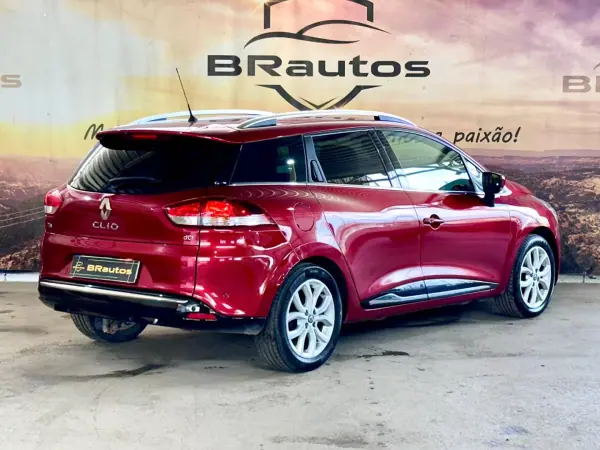 Renault Clio Sport Tourer 2017 - 13900 EUR, 192695 km - AUTO.MOTO.pt - 192695km - foto 6 de 25