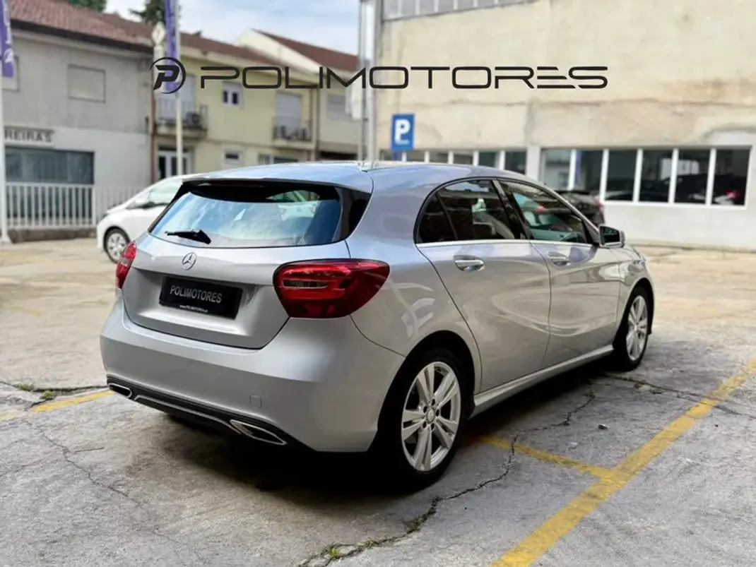 Mercedes-Benz A 160 2016 - 17500 EUR, 72979 km - 72979km - foto 5 de 16
