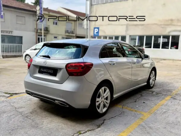 Mercedes-Benz A 160 2016 - 17500 EUR, 72979 km - AUTO.MOTO.pt - 72979km - foto 5 de 16