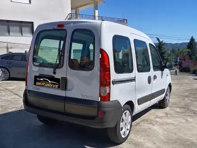 Renault Kangoo 2007 - 3900 EUR, 144675 km - foto 5 de 9