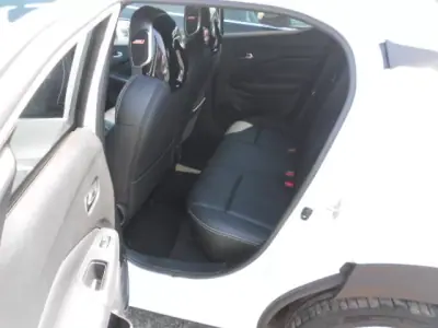 Nissan Juke 2024 - 20900 EUR, 44989 km - AUTO.MOTO.pt - 44989km - foto 8 de 15