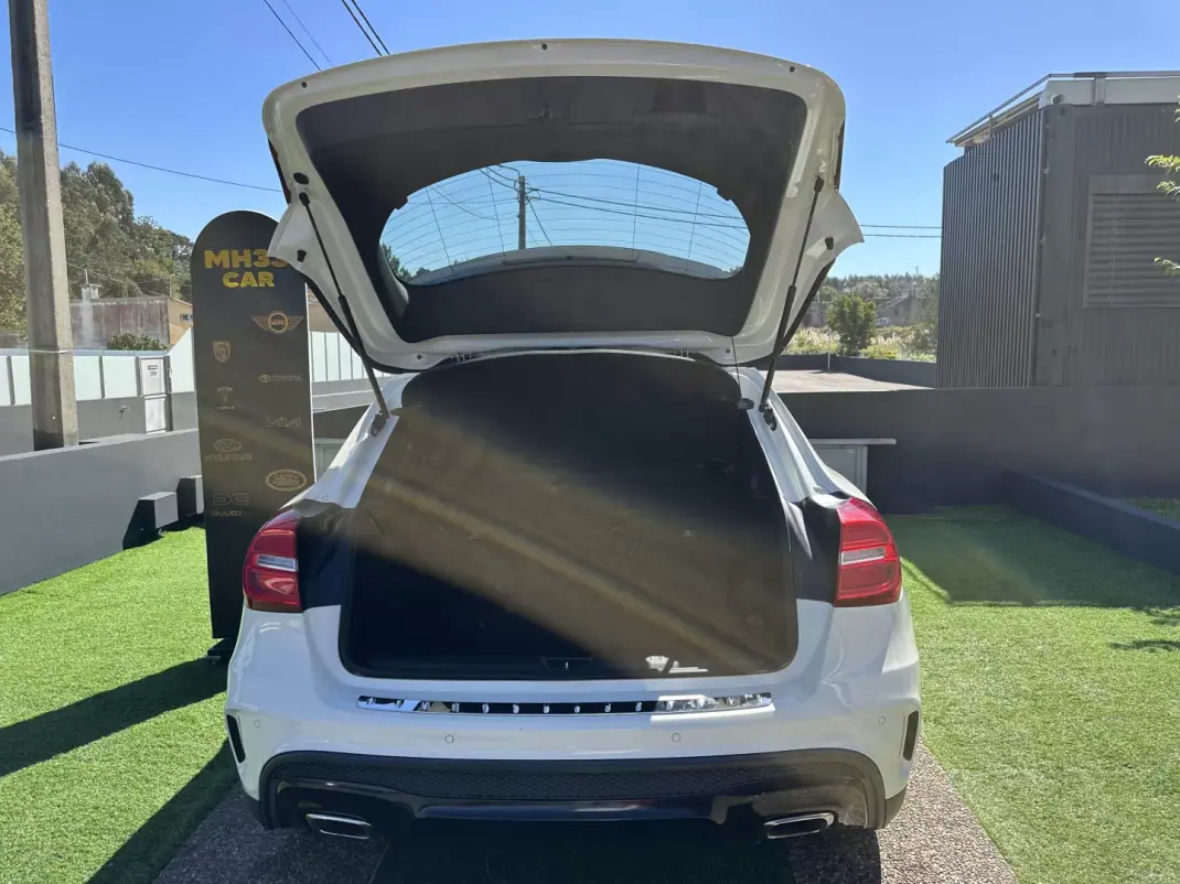 Mercedes-Benz GLA 220 2014 - 17900 EUR, 160000 km - 160000km - foto 21 de 64