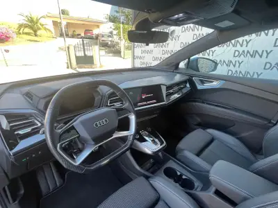 Audi Q4 e-tron 2022 - 31750 EUR, 112000 km - AUTO.MOTO.pt - 112000km - foto 9 de 15