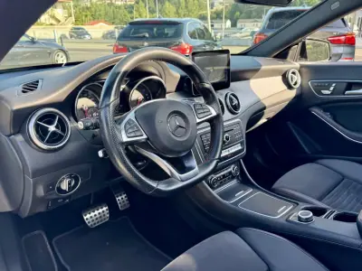 Mercedes-Benz CLA 220 2017 - 21999 EUR, 160000 km - AUTO.MOTO.pt - 160000km - foto 6 de 24