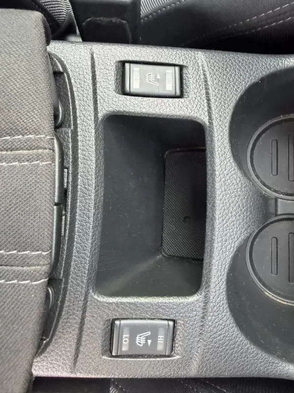 Nissan Qashqai 2018 - 18990 EUR, 111000 km - AUTO.MOTO.pt - 111000km - foto 19 de 39