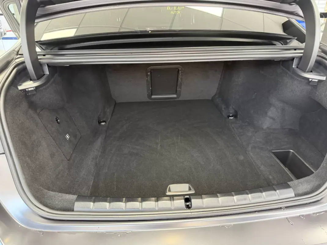 BMW i7 2024 - 87000 EUR, 39183 km - 39183km - foto 21 de 53