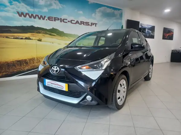 Toyota Aygo 2019 - 10890 EUR, 84853 km - AUTO.MOTO.pt - 84853km - foto 4 de 27