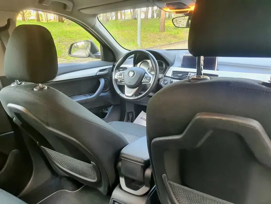 BMW X2 2021 - 22990 EUR, 100000 km - AUTO.MOTO.pt - 100000km - foto 2 de 21