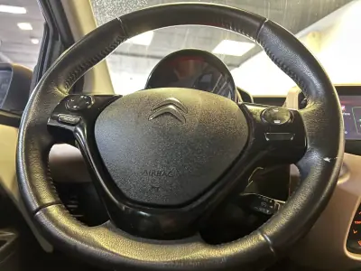 Citroën C1 2018 - 11990 EUR, 30000 km - AUTO.MOTO.pt - 30000km - foto 38 de 50