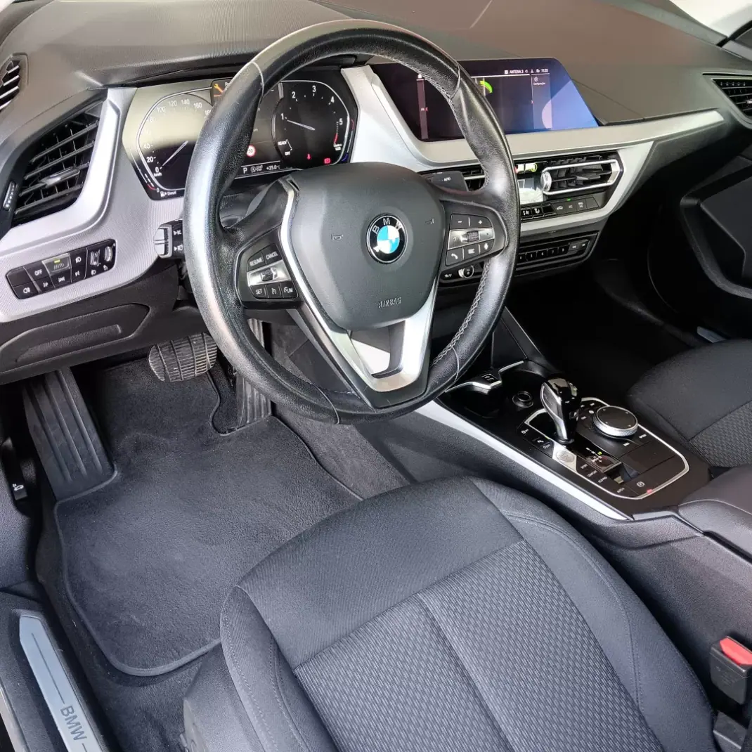 BMW 216 Gran Coupé 2022 - 23500 EUR, 90580 km - 90580km - foto 14 de 28