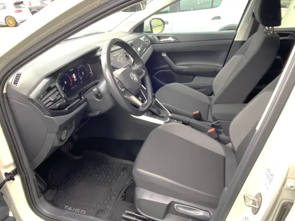Volkswagen Taigo 2024 - 24300 EUR, 11083 km - AUTO.MOTO.pt - 11083km - foto 7 de 18