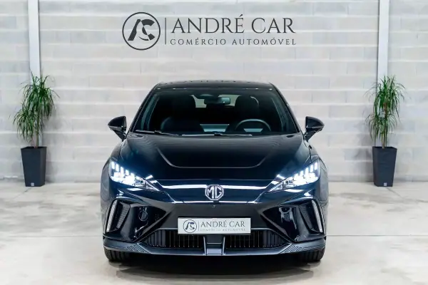 MG MG4 77 kWh Extended Range Luxury 2023 Elétrico
