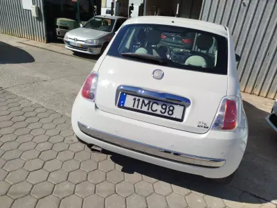 Fiat 500 3 + 1 2011 - 8750 EUR, 157000 km - AUTO.MOTO.pt - 157000km - foto 7 de 15