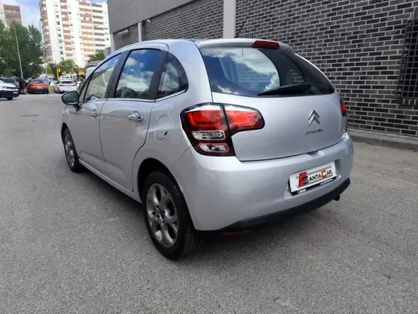 Citroën C3 2015 - 7480 EUR, 127000 km - AUTO.MOTO.pt - 127000km - foto 19 de 28