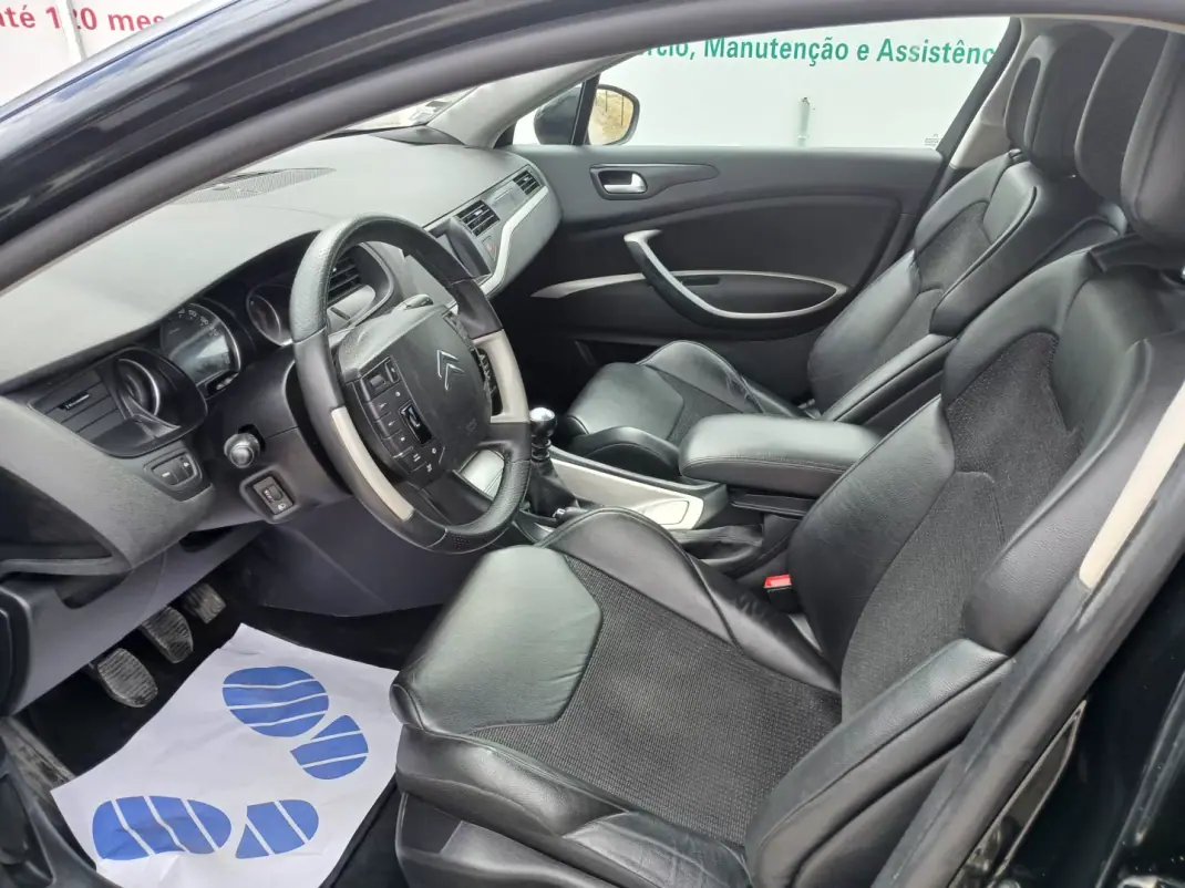 Citroën C5 2011 - 8750 EUR, 138522 km - AUTO.MOTO.pt - 138522km - foto 15 de 27