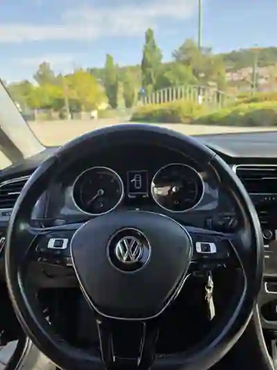 Volkswagen Golf 2019 - 15500 EUR, 140291 km - 140291km - foto 4 de 15