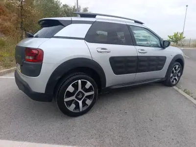 Citroën C4 Cactus 2017 — photo 4 of 17