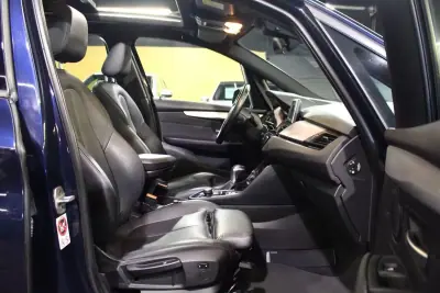 BMW 218 Active Tourer 2015 - 18250 EUR, 66000 km - AUTO.MOTO.pt - 66000km - foto 15 de 30