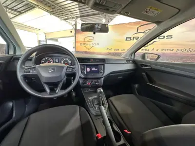 SEAT Ibiza 2020 - 12500 EUR, 116000 km - AUTO.MOTO.pt - 116000km - foto 12 de 14