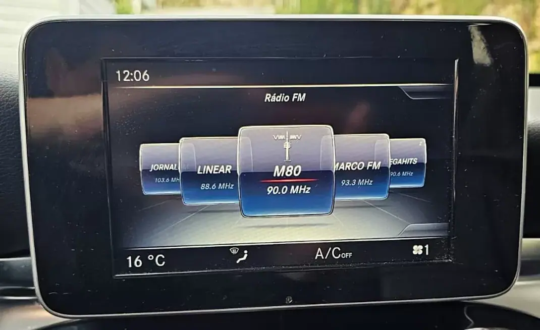 Mercedes-Benz C 180 2016 - 15000 EUR, 250000 km - 250000km - foto 19 de 30