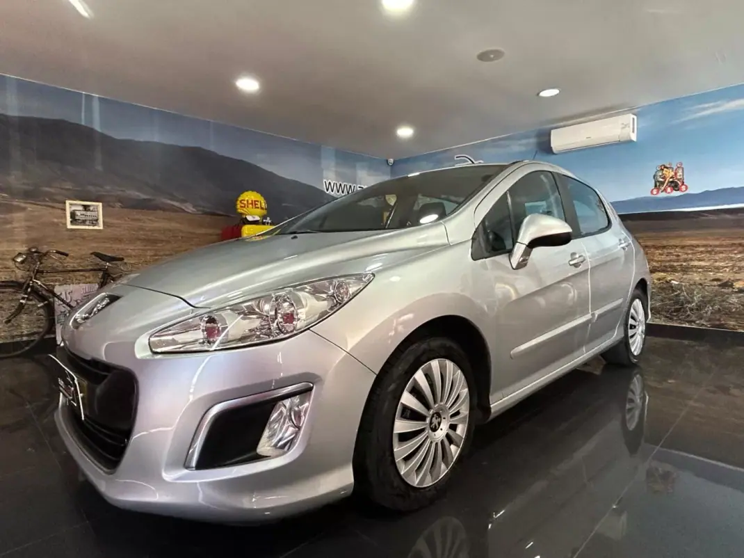 Peugeot 308 2011 - 5250 EUR, 262746 km - 262746km - foto 3 de 17