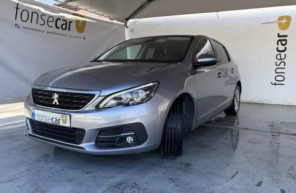 Peugeot 308 2017 - 10990 EUR, 143560 km - AUTO.MOTO.pt - 143560km - foto 3 de 14