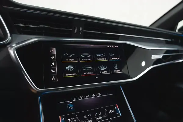 Audi A7 Sportback 2019 - 45950 EUR, 63087 km - AUTO.MOTO.pt - 63087km - foto 27 de 48