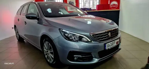 Peugeot 308 SW 2020 - 12950 EUR, 162000 km - AUTO.MOTO.pt - 162000km - foto 2 de 36