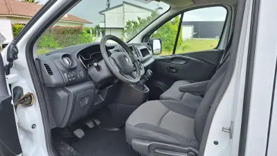 Renault Trafic 1.6DCi L1H1 2020 - 18900 EUR, 274037 km - AUTO.MOTO.pt - 274037km - foto 11 de 25