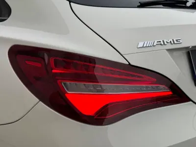 Mercedes-Benz CLA 45 AMG 2017 - 31950 EUR, 127877 km - AUTO.MOTO.pt - 127877km - foto 16 de 51
