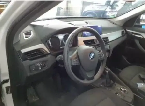 BMW X1 2021 - 24800 EUR, 78000 km - AUTO.MOTO.pt - 78000km - foto 5 de 13