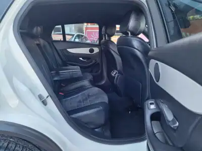 Mercedes-Benz GLC 220 2019 - 48500 EUR, 120000 km - AUTO.MOTO.pt - 120000km - foto 24 de 28